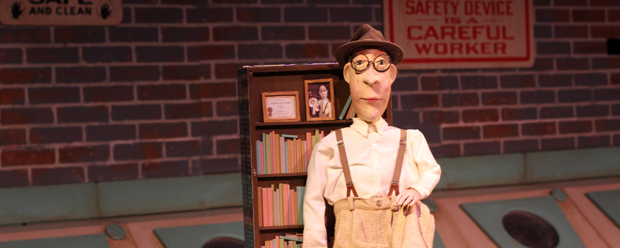 Somebody Loves You, Mr. Hatch (Public Performance)